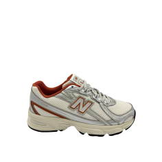 New Balance 740